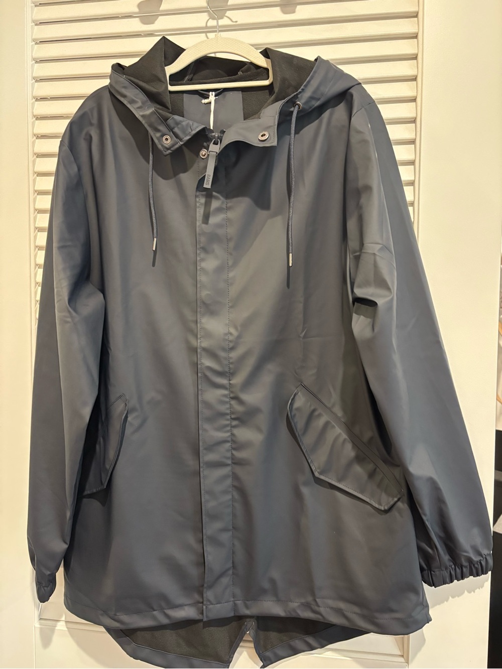 Rains Fishtail Jacket W3 Navy Waterproof Raincoat Hooded Jacket Unisex - Picture 5 of 7
